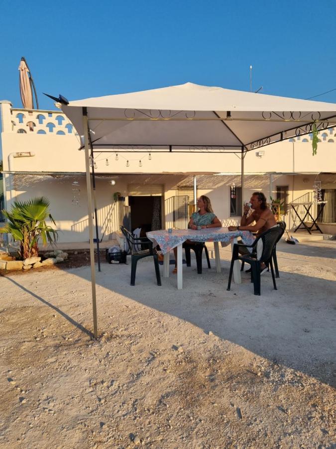 Le Case Di Pat - Palms Home San Pietro in Bevagna Dış mekan fotoğraf